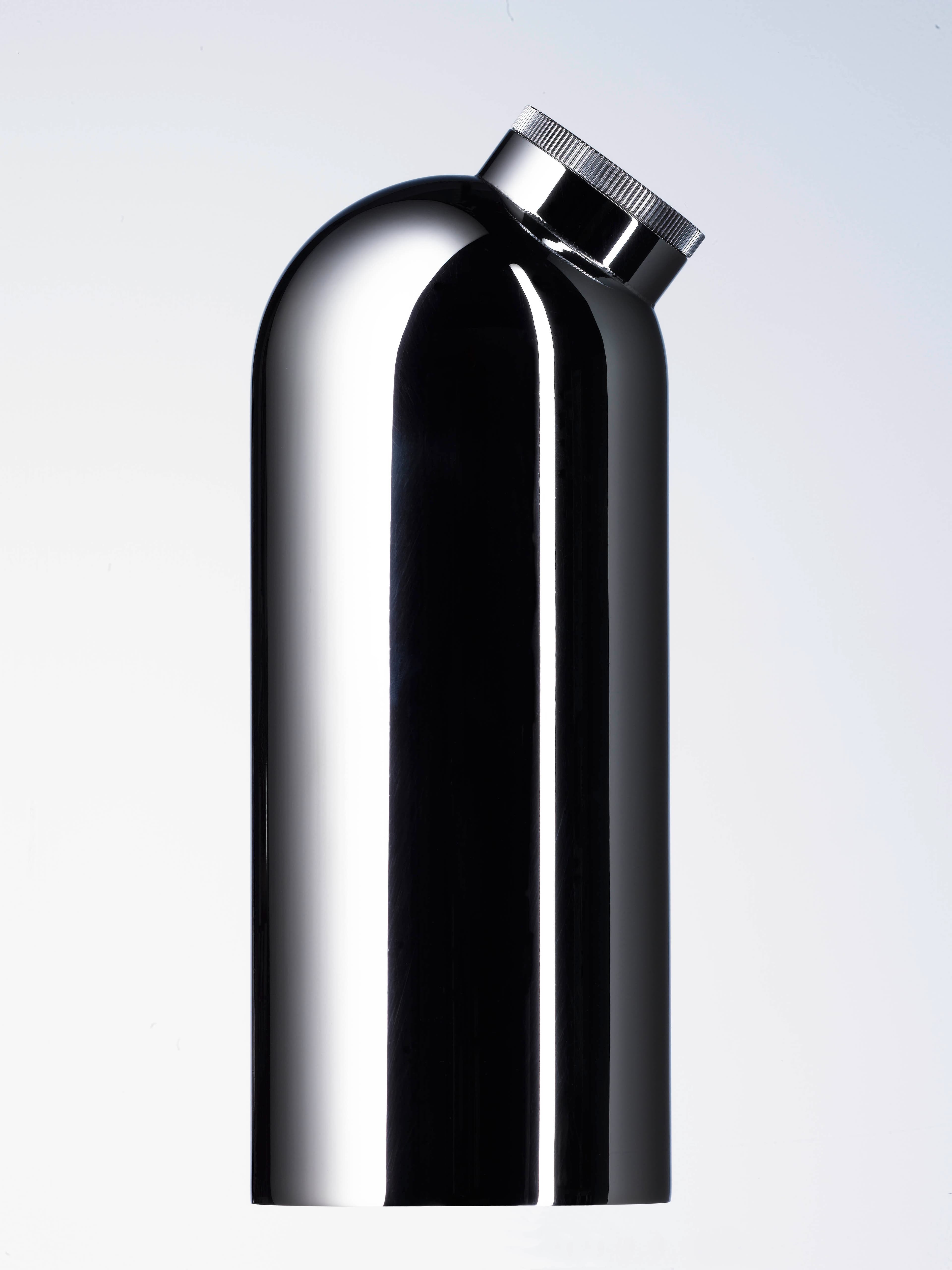 Tilt, hand polished mirror finish